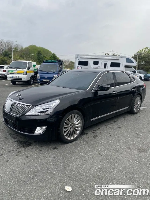 Hyundai Equus