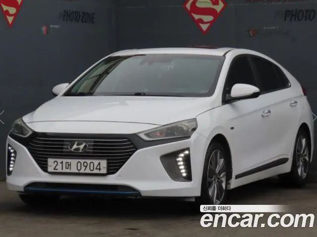 Hyundai Ioniq