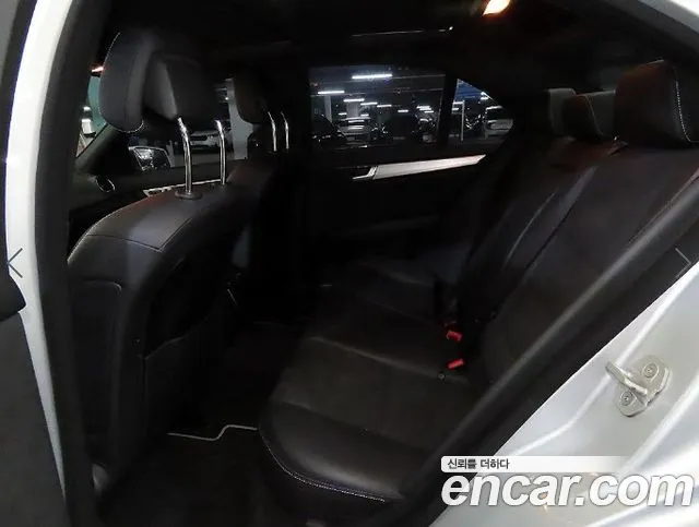 Mercedes-Benz C-класс — интерьер