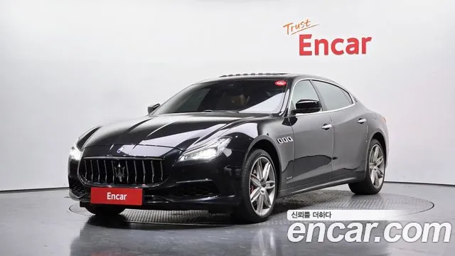 Maserati Quattroporte