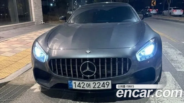 Mercedes-Benz AMG GT