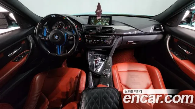 BMW M3 — интерьер