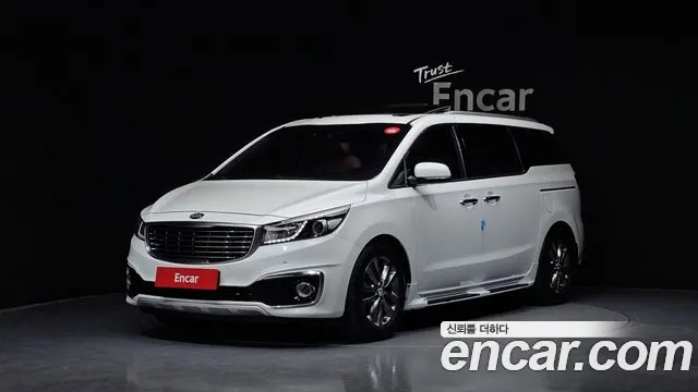 Kia Carnival — экстерьер