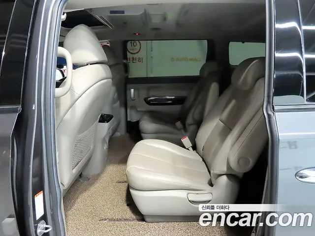 Kia Carnival — интерьер
