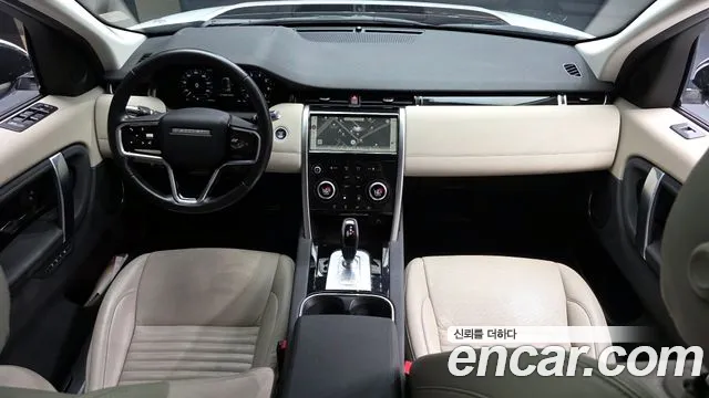 Land Rover Discovery Sport — интерьер