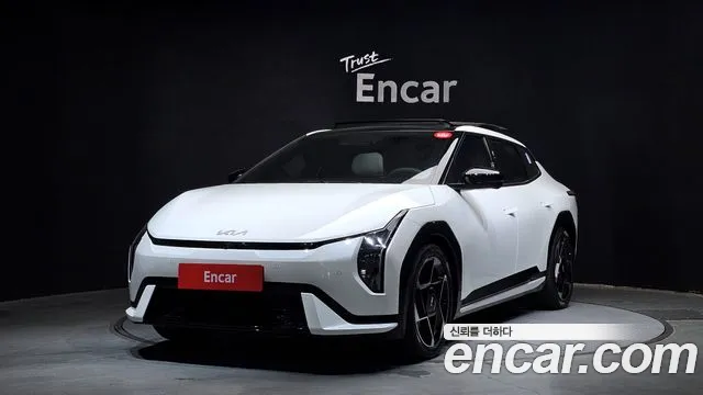 Kia EV4