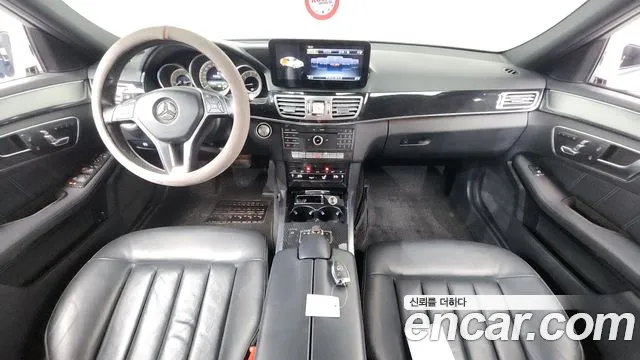 Mercedes-Benz E-класс — интерьер