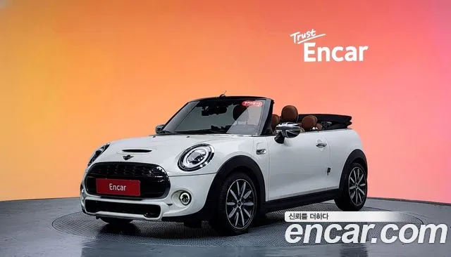MINI Cooper Convertible