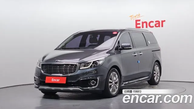 Kia Carnival — экстерьер