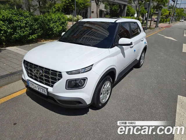 Hyundai Venue