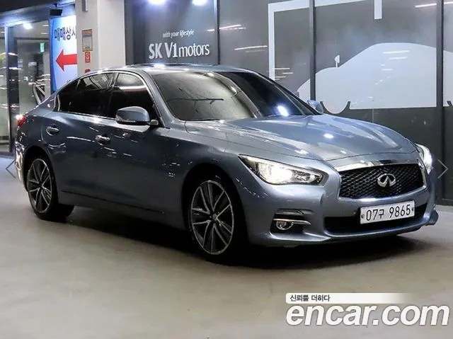 Infiniti Q50