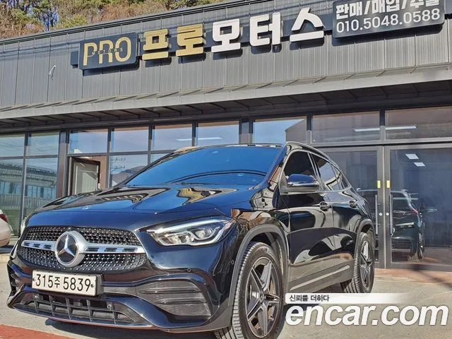 Mercedes-Benz GLA-класс