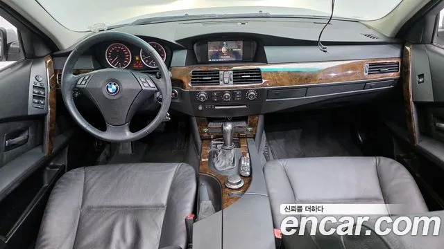 BMW 5 серия — интерьер