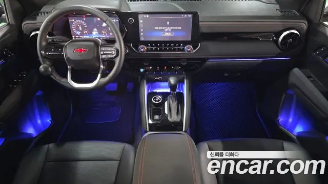 Chevrolet Korea Colorado — интерьер