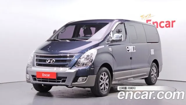 Hyundai Starex