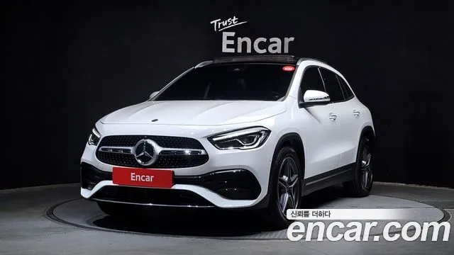 Mercedes-Benz GLA-класс