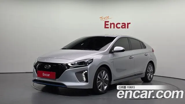 Hyundai Ioniq