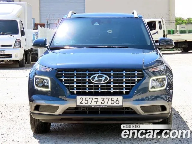 Hyundai Venue