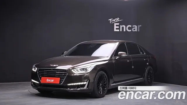 Genesis EQ900
