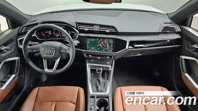 Audi Q3 — интерьер