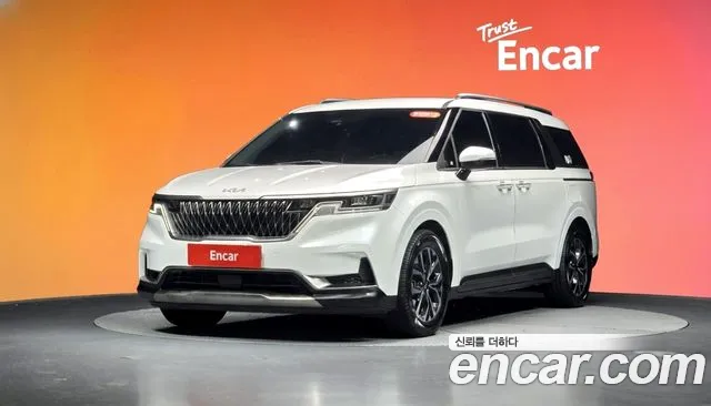 Kia Carnival — экстерьер