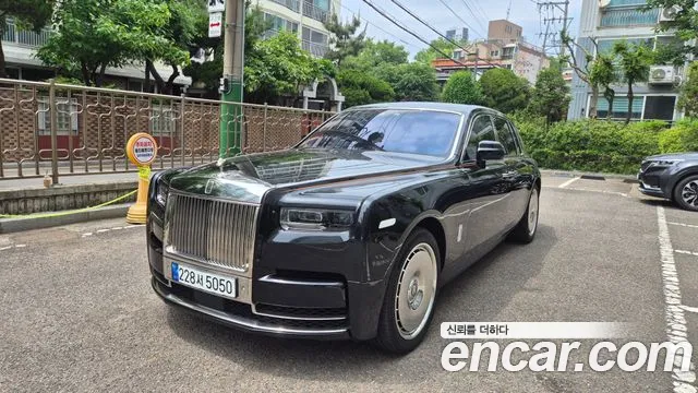Rolls-Royce Phantom