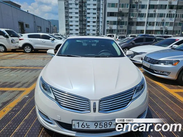Lincoln MKZ