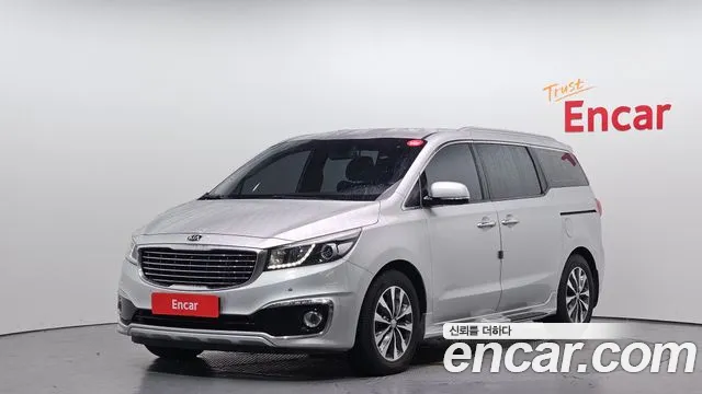 Kia Carnival — экстерьер