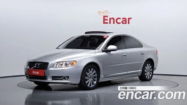 Volvo S80