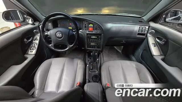 Hyundai Elantra — интерьер
