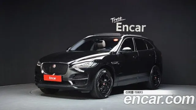 Jaguar F-Pace