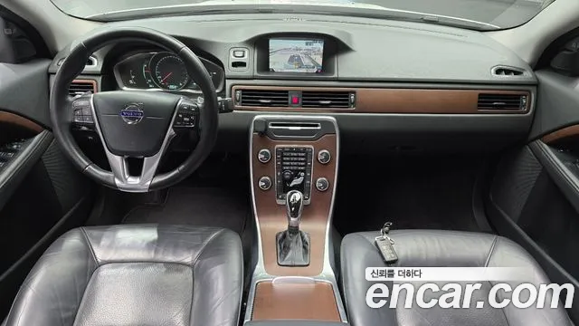 Volvo S80 — интерьер