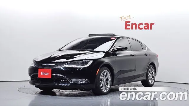 Chrysler 200