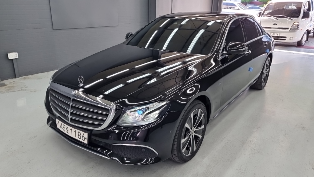 Mercedes-Benz E-класс