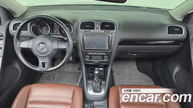 Volkswagen Golf — интерьер