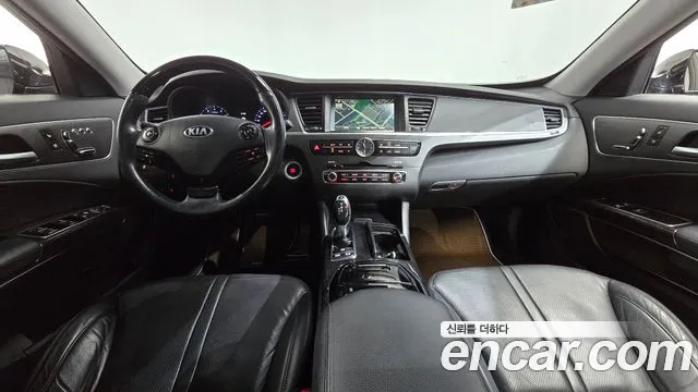 Kia K9 — интерьер