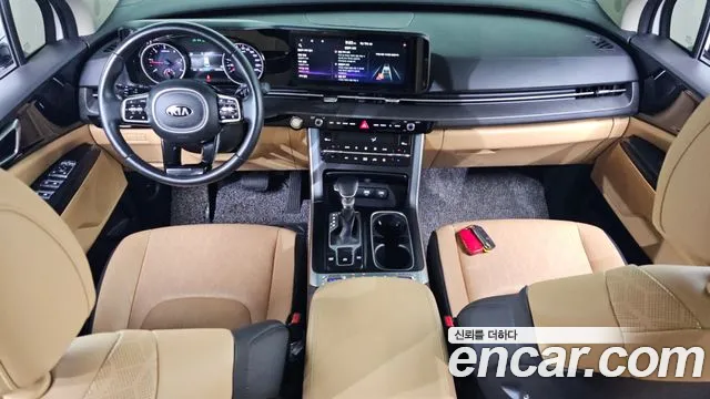 Kia Carnival — интерьер