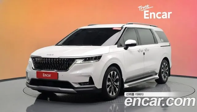 Kia Carnival — экстерьер