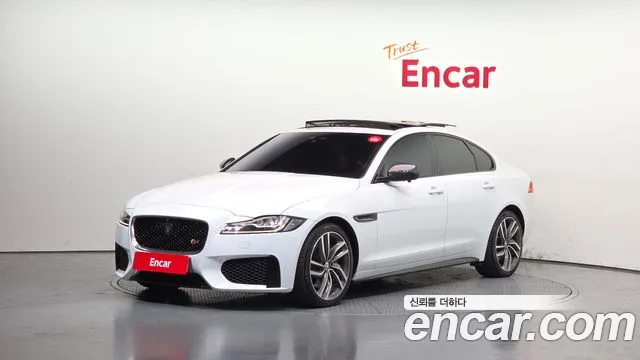 Jaguar XF