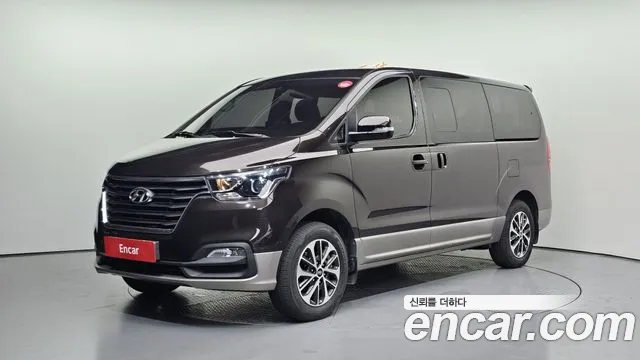 Hyundai Starex