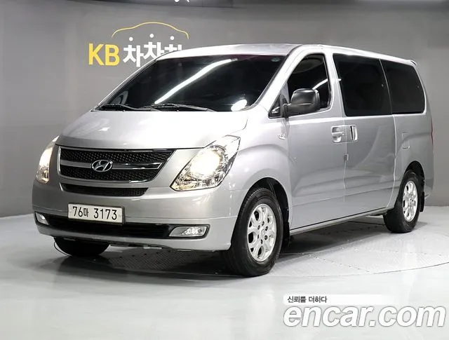Hyundai Starex