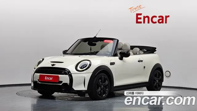 MINI Cooper Convertible