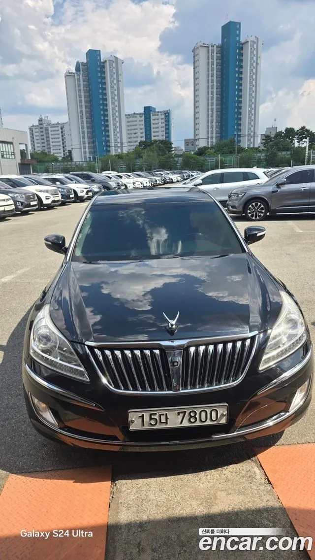 Hyundai Equus