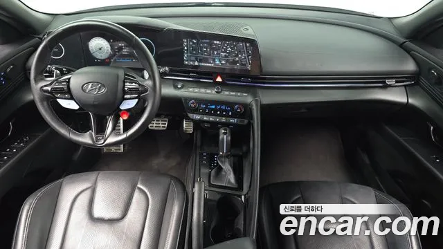 Hyundai Elantra — интерьер
