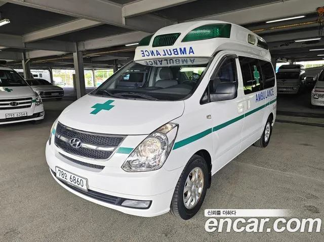 Hyundai Starex