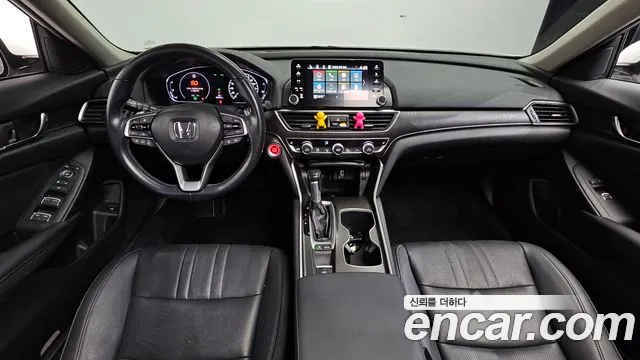 Honda Accord — интерьер