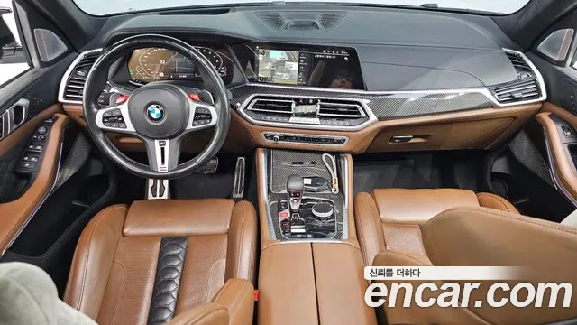 BMW X5M — интерьер