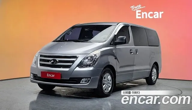 Hyundai Starex