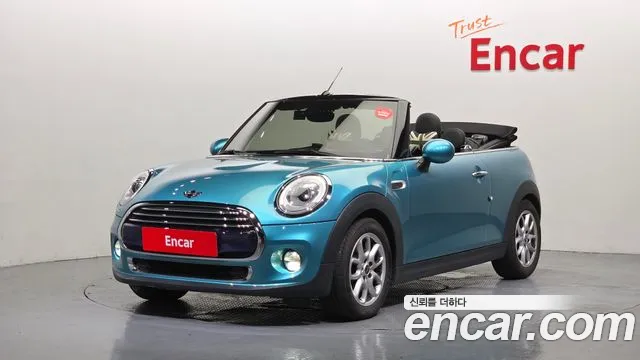 MINI Cooper Convertible