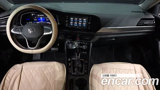 Volkswagen Jetta — интерьер